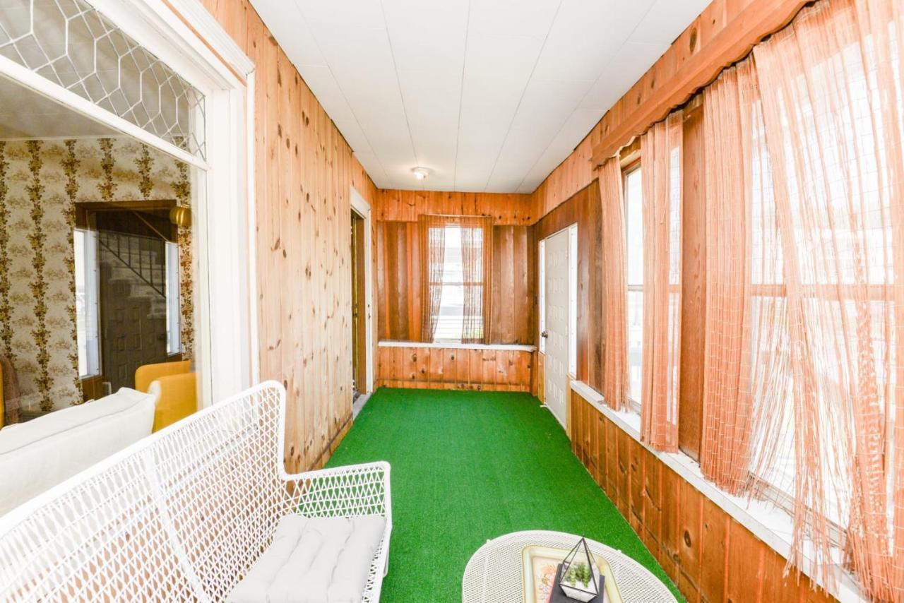 Unique Two Story With A Vintage Flare Villa FargoFargo  Kültér fotó